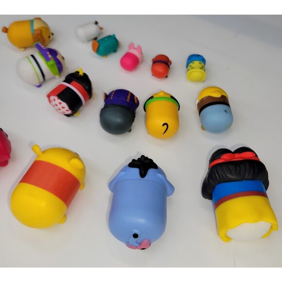 Tsum Tsum Vinyl Figure Lot of 18 Disney Mini Small Large Perry Mickey Lady Hiro - Picture 6 of 13